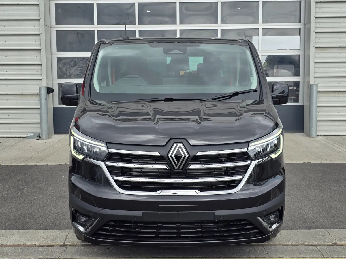 2025 Renault Trafic Combi 170BHP Auto - Minivan: fotoğraf 3 2025 Renault Trafic Combi 170BHP Auto - Minivan: fotoğraf 3