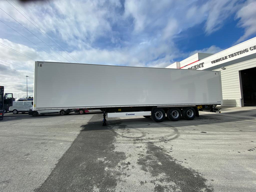 Kapalı karoser dorse New Krone Dry Liner Boxvans IN STOCK: fotoğraf 10
