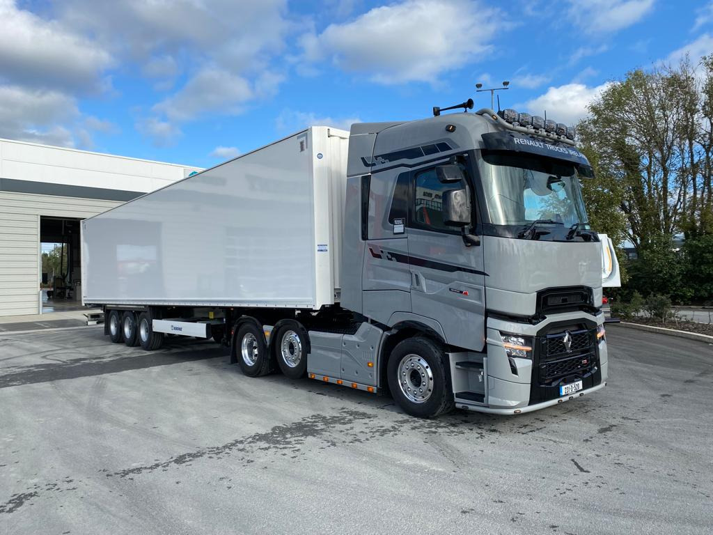 Kapalı karoser dorse New Krone Dry Liner Boxvans IN STOCK: fotoğraf 15
