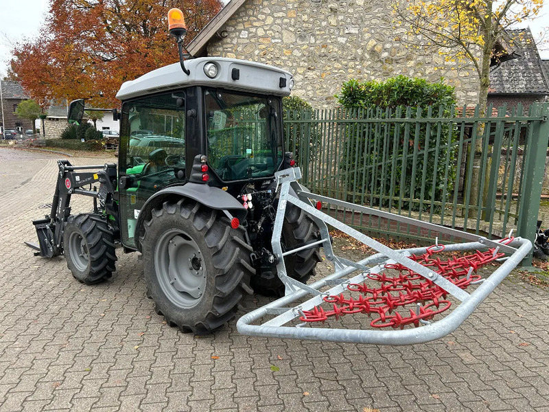 Deutz Agrokid 230 + Stoll frontlader - Küçük traktör: fotoğraf 5 Deutz Agrokid 230 + Stoll frontlader - Küçük traktör: fotoğraf 5