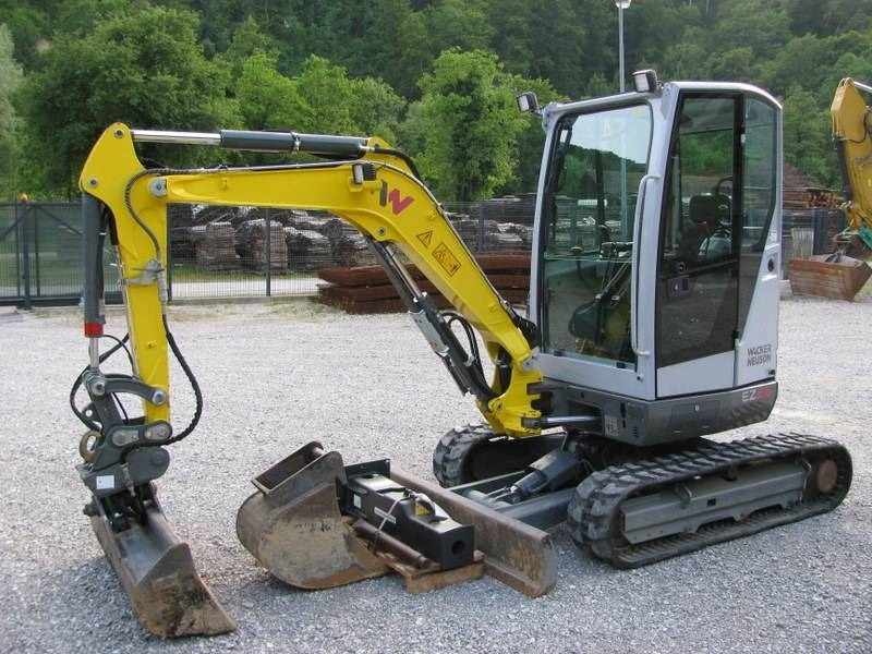 Wacker Neuson EZ26 2 žlici + NOVO kladivo - Mini ekskavatör: fotoğraf 1 Wacker Neuson EZ26 2 žlici + NOVO kladivo - Mini ekskavatör: fotoğraf 1