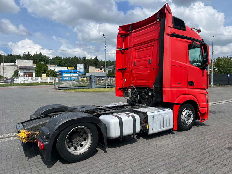 Mercedes-Benz ACTROS 1845 MP4 1.HAND RETARDER XENON LOW DECK - Çekici: fotoğraf 4 Mercedes-Benz ACTROS 1845 MP4 1.HAND RETARDER XENON LOW DECK - Çekici: fotoğraf 4