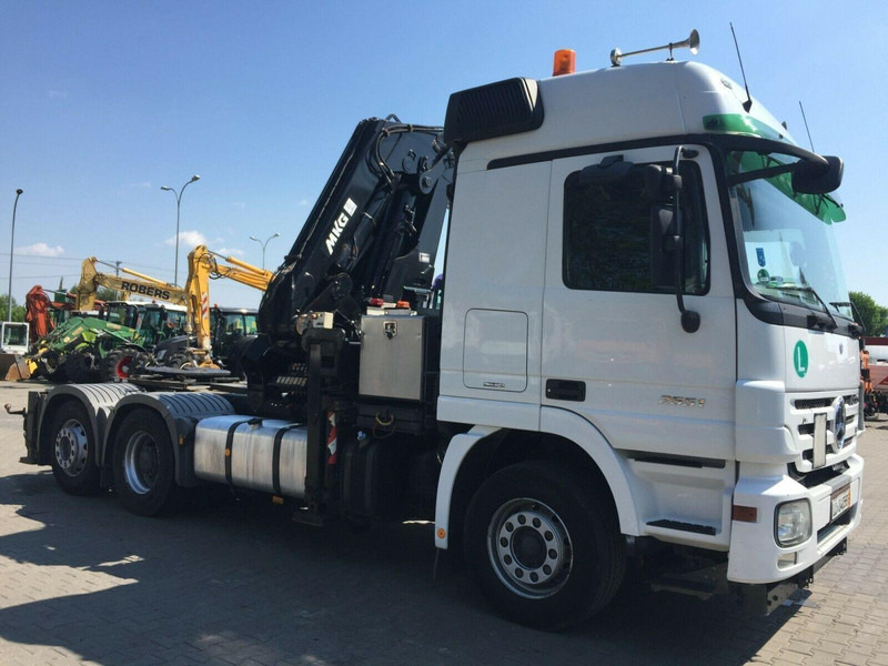 Mercedes-Benz ACTROS 2551 - Çekici: fotoğraf 2 Mercedes-Benz ACTROS 2551 - Çekici: fotoğraf 2