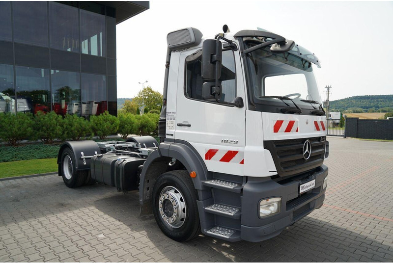 Mercedes-Benz AXOR 1829 - Çekici: fotoğraf 2 Mercedes-Benz AXOR 1829 - Çekici: fotoğraf 2