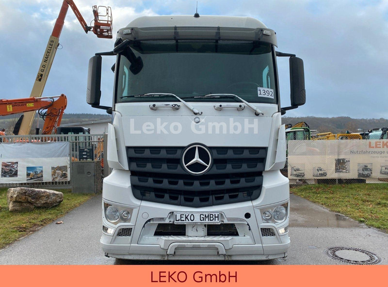 Mercedes-Benz Arocs 4x4 Euro 6 Kipphydraulik - Çekici: fotoğraf 2 Mercedes-Benz Arocs 4x4 Euro 6 Kipphydraulik - Çekici: fotoğraf 2