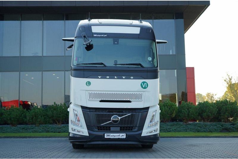 Volvo FH 500 AERO / 2025 ROK / I-SAVE / XXL / GWARANCJA FABRYCZNA - Çekici: fotoğraf 4 Volvo FH 500 AERO / 2025 ROK / I-SAVE / XXL / GWARANCJA FABRYCZNA - Çekici: fotoğraf 4
