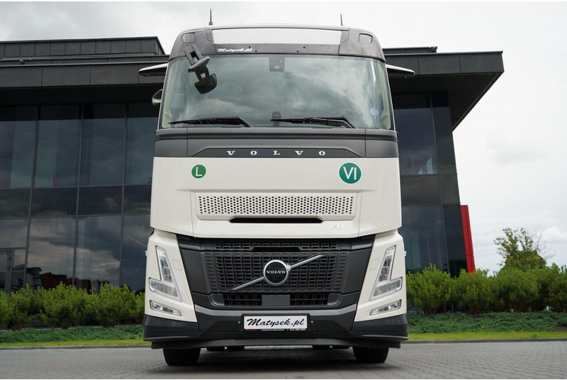 Volvo FH 500 AERO / 2025 ROK / I-SAVE / XXL . / GWARANCJA FABRYCZNA - Çekici: fotoğraf 4 Volvo FH 500 AERO / 2025 ROK / I-SAVE / XXL . / GWARANCJA FABRYCZNA - Çekici: fotoğraf 4