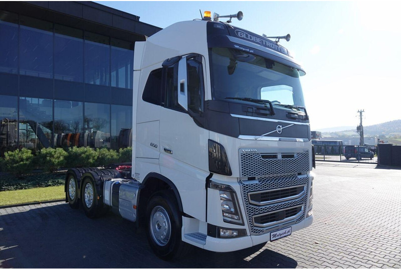 Volvo FH16 / 650 / 6x4 / HYDRAULIKA / I -PARK COOL / 3 OSIOWY CIĄGNIK - Çekici: fotoğraf 2 Volvo FH16 / 650 / 6x4 / HYDRAULIKA / I -PARK COOL / 3 OSIOWY CIĄGNIK - Çekici: fotoğraf 2