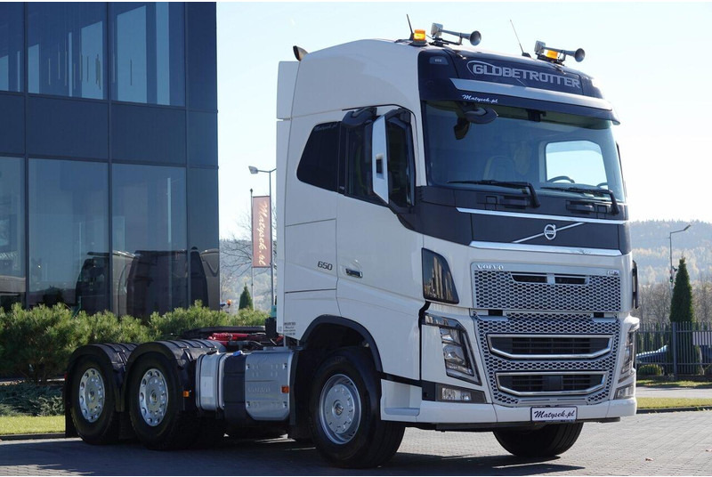 Volvo FH16 / 650 / 6x4 / HYDRAULIKA / I -PARK COOL / 3 OSIOWY CIĄGNIK - Çekici: fotoğraf 1 Volvo FH16 / 650 / 6x4 / HYDRAULIKA / I -PARK COOL / 3 OSIOWY CIĄGNIK - Çekici: fotoğraf 1
