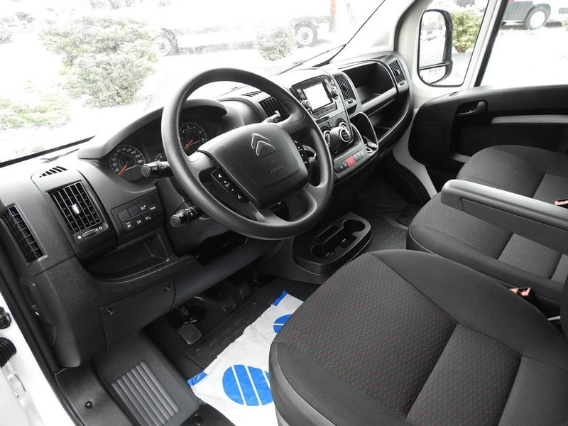 Citroën JUMPER KONTENER WINDA 8 PALET TEMPOMAT NAWIGACJA KLIMATYZACJA 1 - Kapalı kasa kamyon: fotoğraf 2 Citroën JUMPER KONTENER WINDA 8 PALET TEMPOMAT NAWIGACJA KLIMATYZACJA 1 - Kapalı kasa kamyon: fotoğraf 2