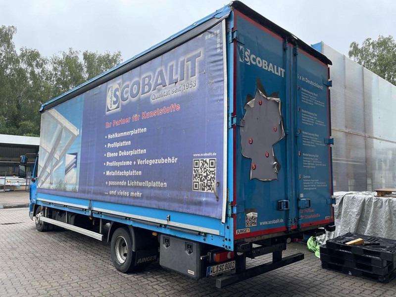 DAF LF210 FA - Kapalı kasa kamyon: fotoğraf 4 DAF LF210 FA - Kapalı kasa kamyon: fotoğraf 4