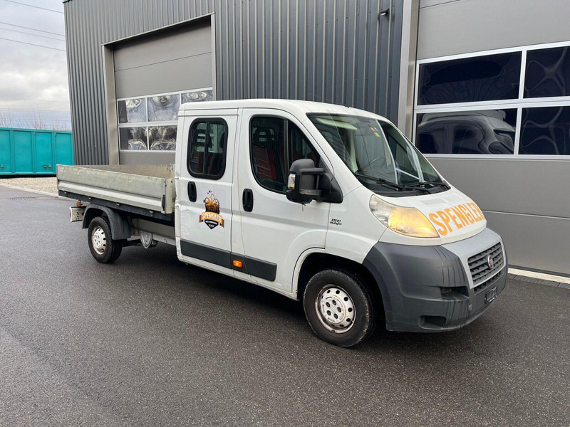 Fiat Ducato 2.3 Doka platós - Açık kasa kamyonet, Çift kabin kamyonet: fotoğraf 1 Fiat Ducato 2.3 Doka platós - Açık kasa kamyonet, Çift kabin kamyonet: fotoğraf 1