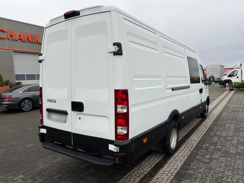 Iveco 50C15 3.0 Maxi Long L4H2 Brygadówka Doka 7-miejsc, Koła Bliźniac - Minibüs, Minivan: fotoğraf 4 Iveco 50C15 3.0 Maxi Long L4H2 Brygadówka Doka 7-miejsc, Koła Bliźniac - Minibüs, Minivan: fotoğraf 4