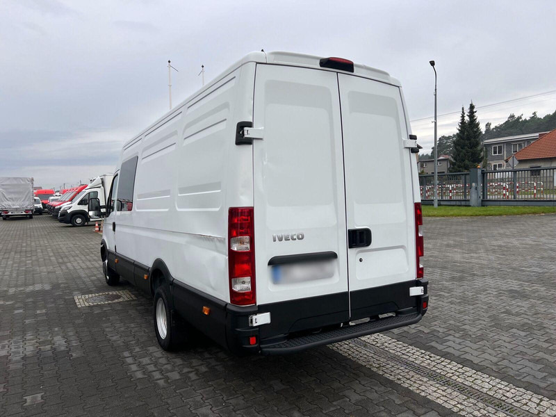 Iveco 50C15 3.0 Maxi Long L4H2 Brygadówka Doka 7-miejsc, Koła Bliźniac - Minibüs, Minivan: fotoğraf 3 Iveco 50C15 3.0 Maxi Long L4H2 Brygadówka Doka 7-miejsc, Koła Bliźniac - Minibüs, Minivan: fotoğraf 3