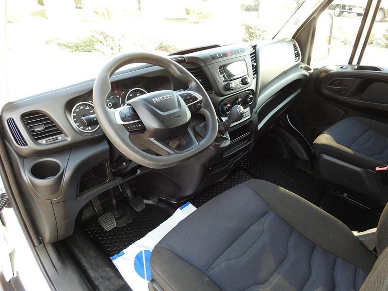 Iveco DAILY 35C14 WYWROTKA PODWÓJNA KABINA DOKA 6 MIEJSC TEMPOMAT KLIM - Damperli kamyonet, Çift kabin kamyonet: fotoğraf 2 Iveco DAILY 35C14 WYWROTKA PODWÓJNA KABINA DOKA 6 MIEJSC TEMPOMAT KLIM - Damperli kamyonet, Çift kabin kamyonet: fotoğraf 2