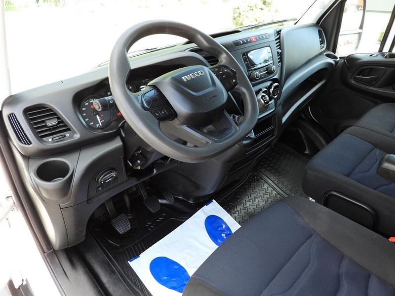 Iveco DAILY 35S14 SKRZYNIA PODWÓJNA KABINA DOKA 7 MIEJSC TEMPOMAT KLIM - Açık kasa kamyonet, Çift kabin kamyonet: fotoğraf 2 Iveco DAILY 35S14 SKRZYNIA PODWÓJNA KABINA DOKA 7 MIEJSC TEMPOMAT KLIM - Açık kasa kamyonet, Çift kabin kamyonet: fotoğraf 2
