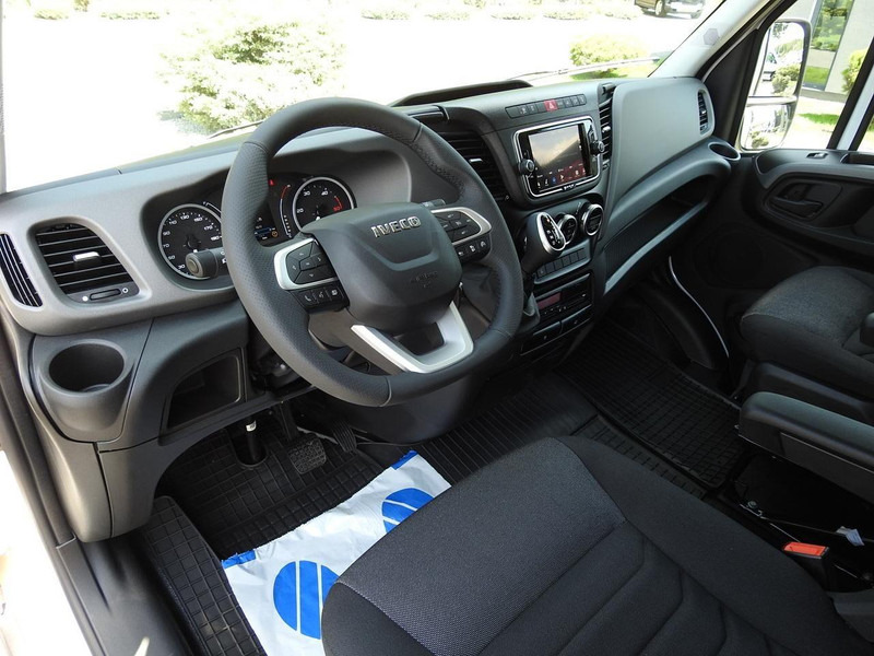 Iveco DAILY 35S18 NOWY PLANDEKA 8 PALET TEMPOMAT NAWIGACJA LEDY AUTOMA - Tenteli kamyonet: fotoğraf 2 Iveco DAILY 35S18 NOWY PLANDEKA 8 PALET TEMPOMAT NAWIGACJA LEDY AUTOMA - Tenteli kamyonet: fotoğraf 2