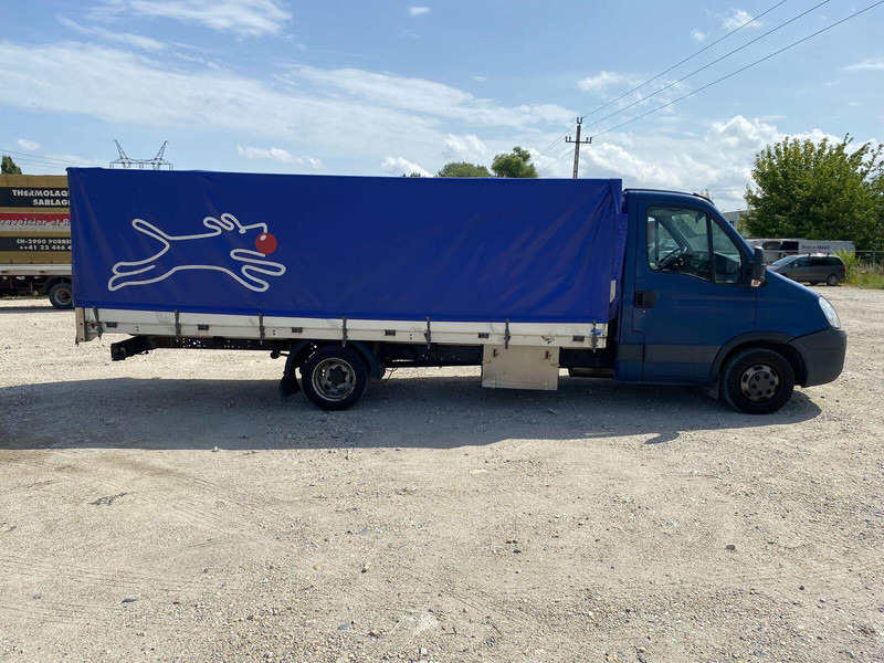 Iveco Daily 35C15 Pritsche + Plane -3,5t - Tenteli kamyonet: fotoğraf 4 Iveco Daily 35C15 Pritsche + Plane -3,5t - Tenteli kamyonet: fotoğraf 4