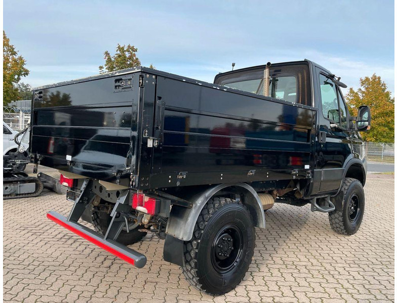 Iveco Daily 35S17 Flatbed 4x4 - Açık kasa kamyonet: fotoğraf 4 Iveco Daily 35S17 Flatbed 4x4 - Açık kasa kamyonet: fotoğraf 4