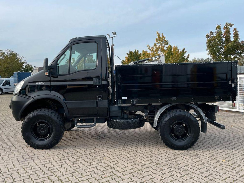 Iveco Daily 35S17 Flatbed 4x4 - Açık kasa kamyonet: fotoğraf 2 Iveco Daily 35S17 Flatbed 4x4 - Açık kasa kamyonet: fotoğraf 2