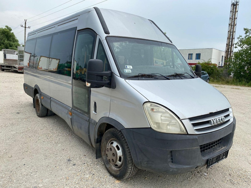 Iveco Daily 50 C 18 - 20 personal minibus - Minibüs, Minivan: fotoğraf 2 Iveco Daily 50 C 18 - 20 personal minibus - Minibüs, Minivan: fotoğraf 2