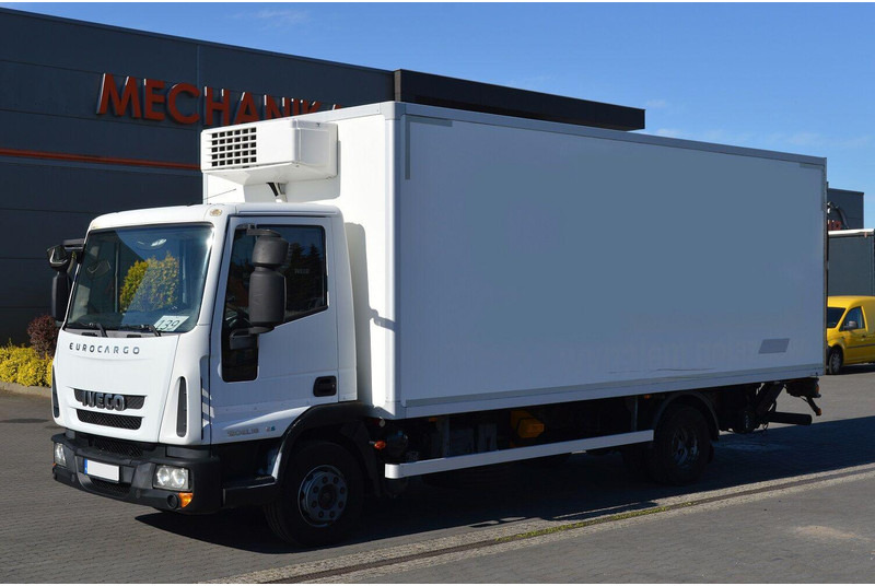 Iveco EUROCARGO 120EL18 REFRIGERATOR+LIFT SIDE DOOR - Refrijeratör kamyon: fotoğraf 1 Iveco EUROCARGO 120EL18 REFRIGERATOR+LIFT SIDE DOOR - Refrijeratör kamyon: fotoğraf 1
