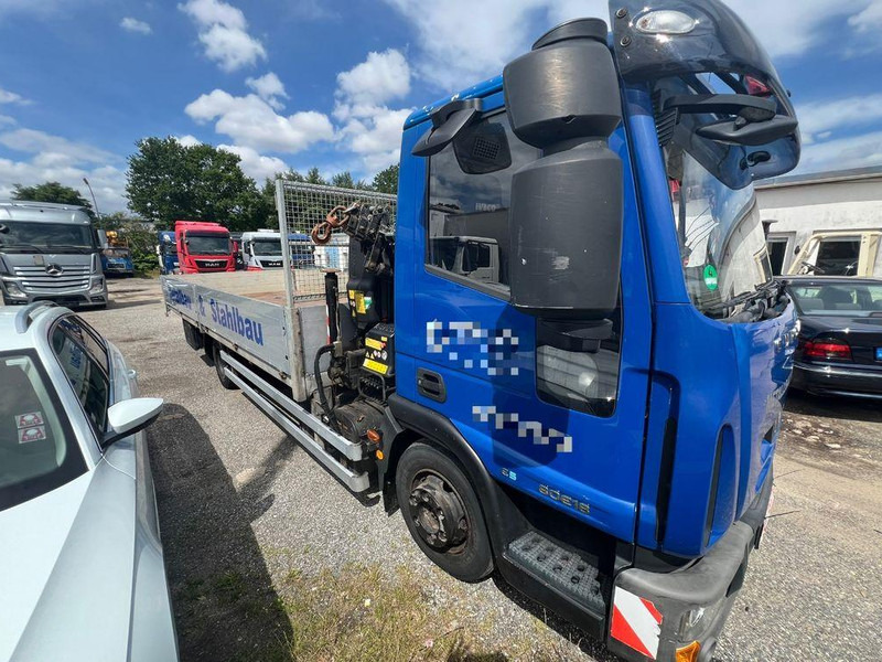 Iveco EUROCARGO ML80 E16 Lange Pritsche mit Kran - Sal/ Açık kasa kamyon: fotoğraf 2 Iveco EUROCARGO ML80 E16 Lange Pritsche mit Kran - Sal/ Açık kasa kamyon: fotoğraf 2