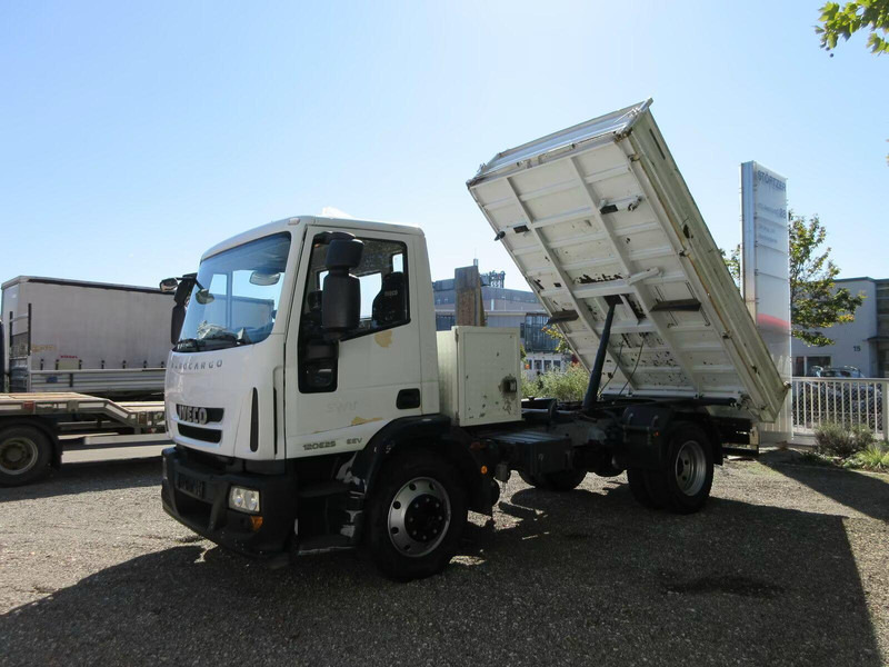 Iveco Eurocargo 120E25 - 3 way tipper - Damperli kamyon: fotoğraf 1 Iveco Eurocargo 120E25 - 3 way tipper - Damperli kamyon: fotoğraf 1