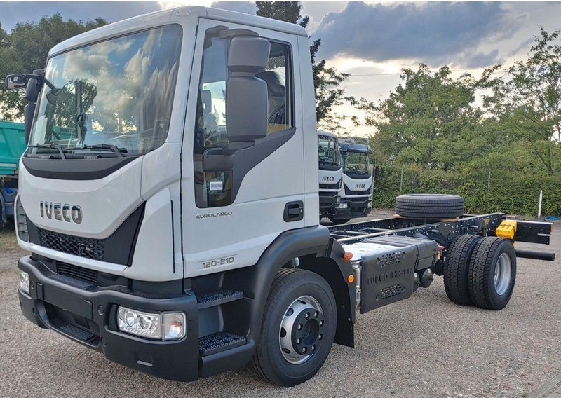 Iveco Eurocargo ML120E21 - Şasi kamyon: fotoğraf 1 Iveco Eurocargo ML120E21 - Şasi kamyon: fotoğraf 1