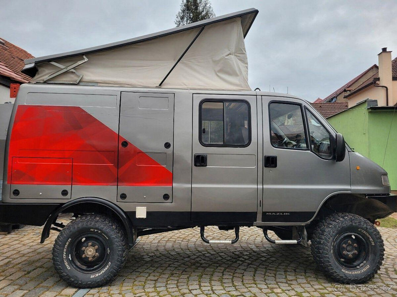Iveco SCAM SMT 35. 3D 4x4 Off Road Van - Kapalı kasa kamyonet: fotoğraf 4 Iveco SCAM SMT 35. 3D 4x4 Off Road Van - Kapalı kasa kamyonet: fotoğraf 4