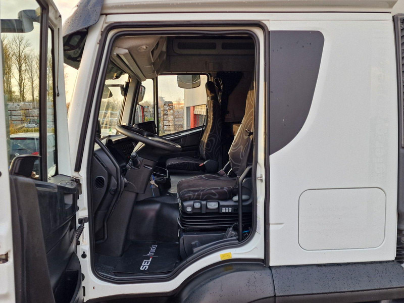 Iveco Stralis 330 Ladebordwand / Navi - Kapalı kasa kamyon: fotoğraf 5 Iveco Stralis 330 Ladebordwand / Navi - Kapalı kasa kamyon: fotoğraf 5