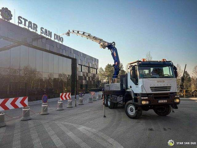 Iveco TRAKKER 450 6x6 PM41S FLY JIB Crane Kipper - Sal/ Açık kasa kamyon, Vinçli kamyon: fotoğraf 3 Iveco TRAKKER 450 6x6 PM41S FLY JIB Crane Kipper - Sal/ Açık kasa kamyon, Vinçli kamyon: fotoğraf 3