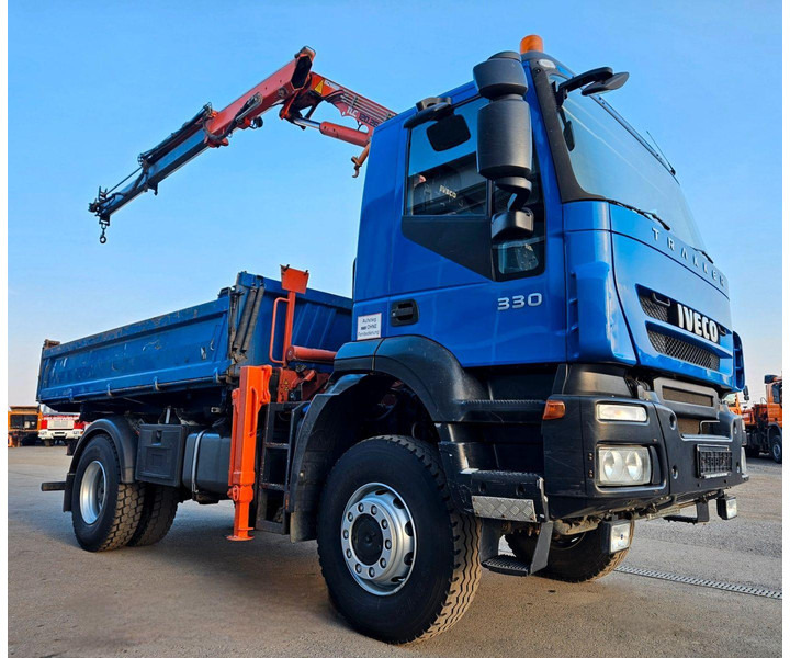Iveco Trakker 190T33 4x4 M Tipper + Crane Atlas 120.2E - Damperli kamyon, Vinçli kamyon: fotoğraf 4 Iveco Trakker 190T33 4x4 M Tipper + Crane Atlas 120.2E - Damperli kamyon, Vinçli kamyon: fotoğraf 4