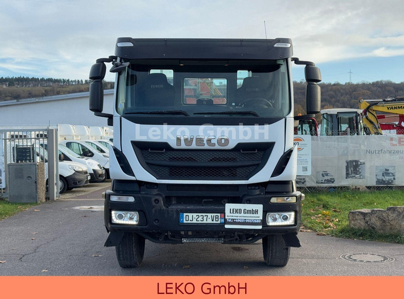 Iveco Trakker 450 Mit Kran( Palfinger PK 22002 .EH) - Sal/ Açık kasa kamyon, Vinçli kamyon: fotoğraf 3 Iveco Trakker 450 Mit Kran( Palfinger PK 22002 .EH) - Sal/ Açık kasa kamyon, Vinçli kamyon: fotoğraf 3