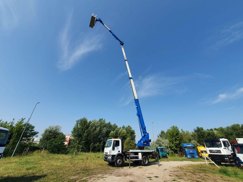 Iveco Eurocargo ML 180 E 24 - Bizocchi KJF 320 lifting basket 32 m - Kamyon, Vinçli kamyon: fotoğraf 5 Iveco Eurocargo ML 180 E 24 - Bizocchi KJF 320 lifting basket 32 m - Kamyon, Vinçli kamyon: fotoğraf 5