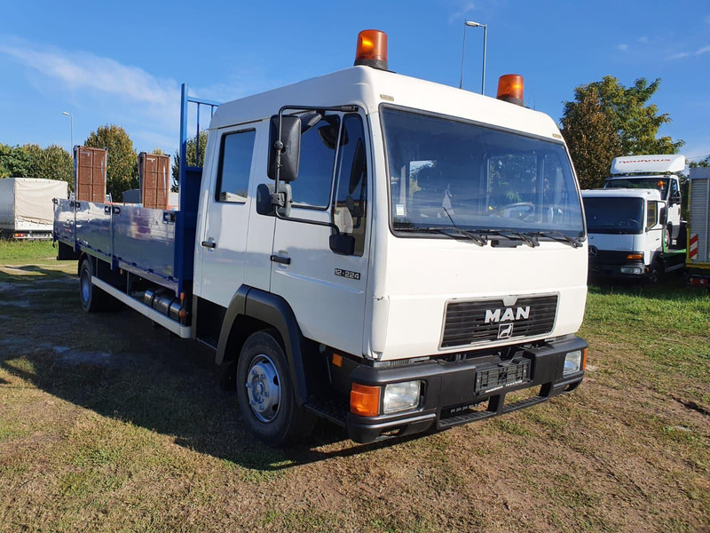 MAN 12.224 - Doka trailer - Sal/ Açık kasa kamyon: fotoğraf 1 MAN 12.224 - Doka trailer - Sal/ Açık kasa kamyon: fotoğraf 1