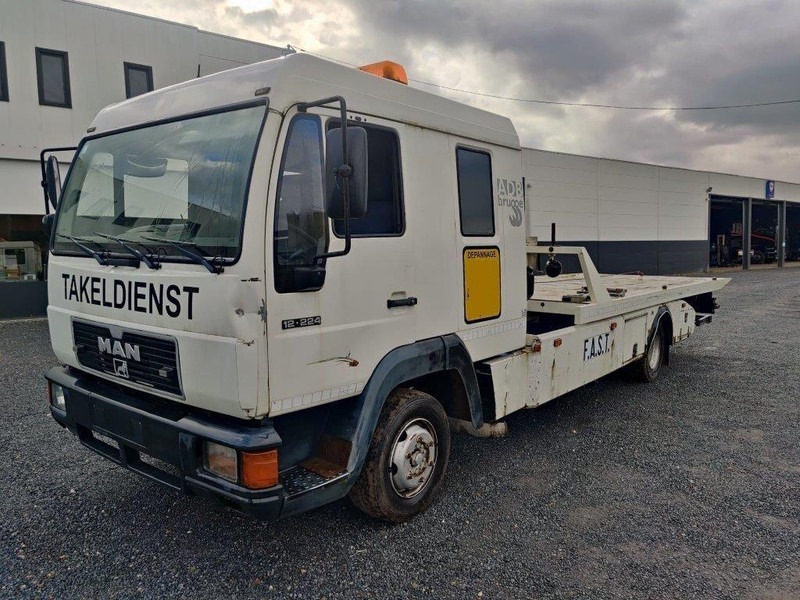 MAN 12.224 - Towing truck - Çekici kamyonu: fotoğraf 1 MAN 12.224 - Towing truck - Çekici kamyonu: fotoğraf 1