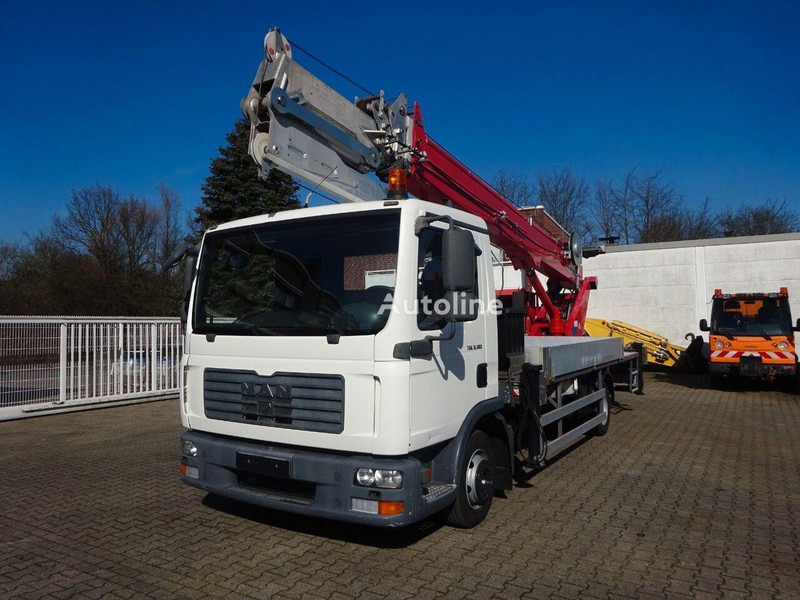MAN 8.180 TGL - Flatbed+crane - Sal/ Açık kasa kamyon, Vinçli kamyon: fotoğraf 3 MAN 8.180 TGL - Flatbed+crane - Sal/ Açık kasa kamyon, Vinçli kamyon: fotoğraf 3