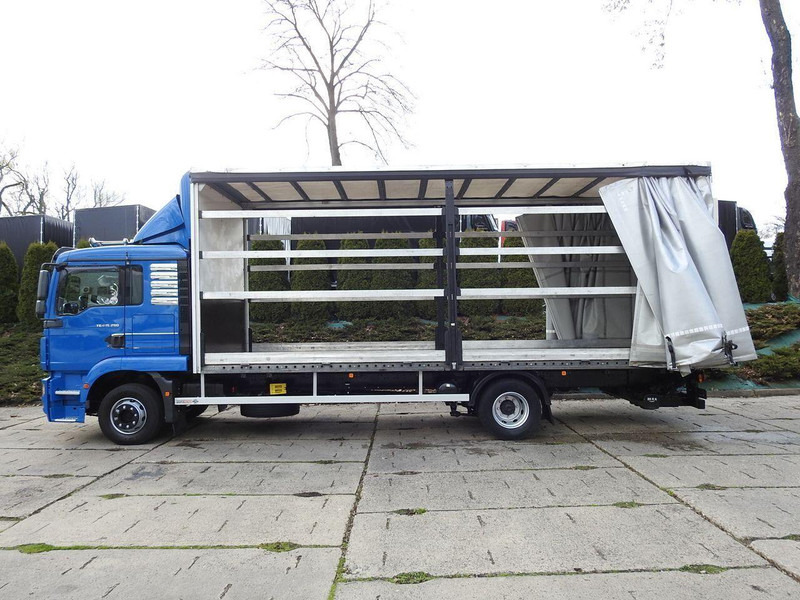 Kapalı kasa kamyon MAN TGM 15.290 PLANDEKA WINDA 18 PALET KLIMATYZACJA TEMPOMAT PNEUMAT: fotoğraf 8 Kapalı kasa kamyon MAN TGM 15.290 PLANDEKA WINDA 18 PALET KLIMATYZACJA TEMPOMAT PNEUMAT: fotoğraf 8