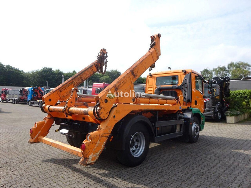 MAN TGM 18.340 - Hidrolift kamyon: fotoğraf 4 MAN TGM 18.340 - Hidrolift kamyon: fotoğraf 4
