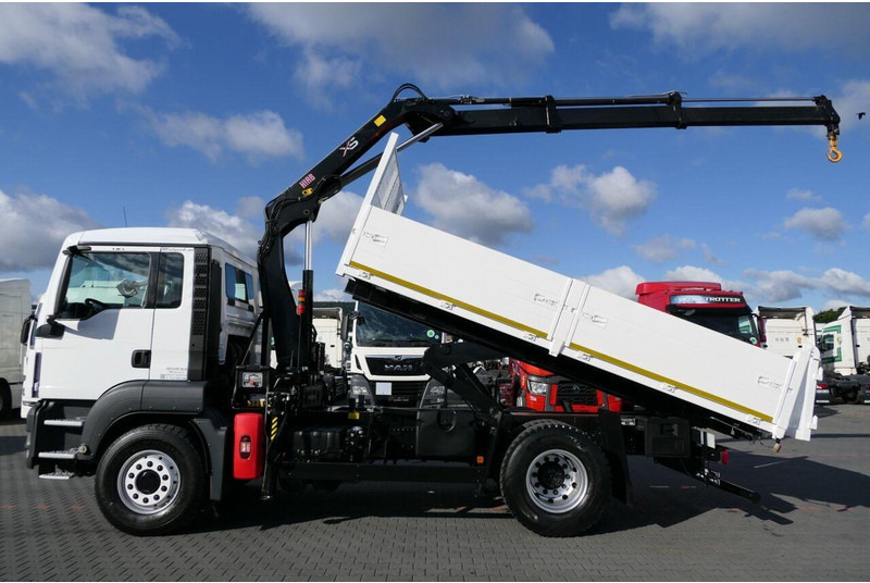 MAN TGS 18.400 + HDS - Damperli kamyon, Vinçli kamyon: fotoğraf 2 MAN TGS 18.400 + HDS - Damperli kamyon, Vinçli kamyon: fotoğraf 2