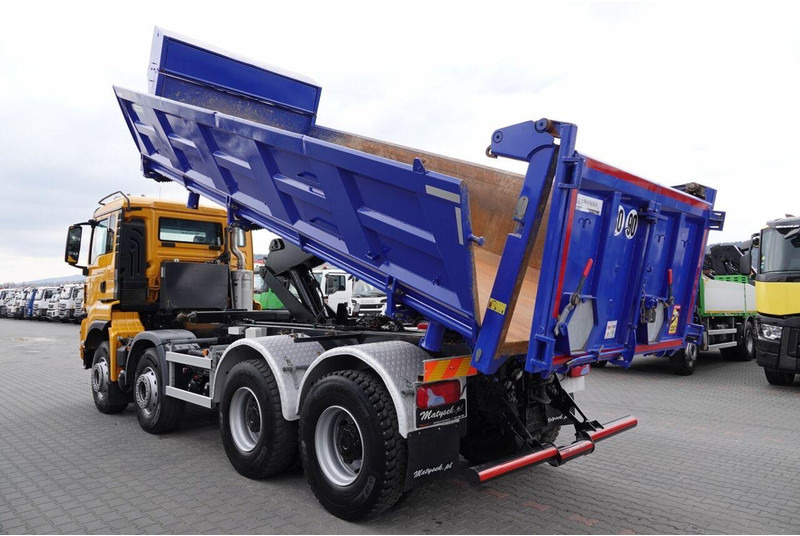 MAN TGS 35.500 / 8x4 / WYWROTKA / HYDROBURTA / BORDMATIK / NAVI / 20 - Damperli kamyon: fotoğraf 4 MAN TGS 35.500 / 8x4 / WYWROTKA / HYDROBURTA / BORDMATIK / NAVI / 20 - Damperli kamyon: fotoğraf 4