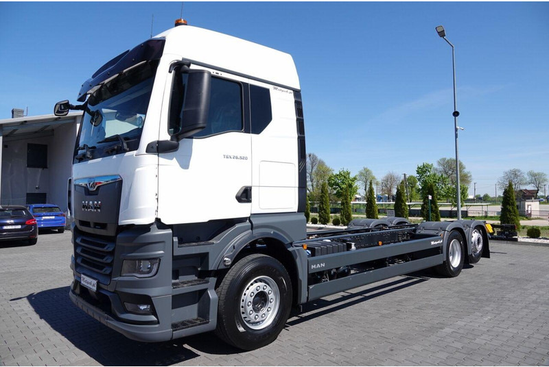 MAN TGX 26.520 / 6x2 / RAMA DŁ. 9,1M / OŚ PODNOSZONA / SKRĘTNA / DO - Şasi kamyon: fotoğraf 2 MAN TGX 26.520 / 6x2 / RAMA DŁ. 9,1M / OŚ PODNOSZONA / SKRĘTNA / DO - Şasi kamyon: fotoğraf 2