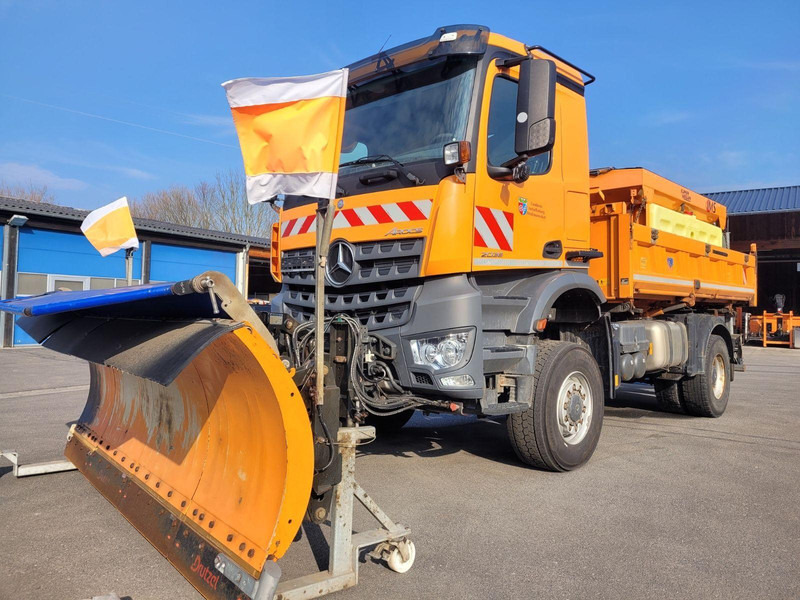 Mercedes-Benz 2036 AK 4x4 3-Way Meiller Tipper Crane HIAB XS088BS-2HiDuo - Damperli kamyon, Vinçli kamyon: fotoğraf 3 Mercedes-Benz 2036 AK 4x4 3-Way Meiller Tipper Crane HIAB XS088BS-2HiDuo - Damperli kamyon, Vinçli kamyon: fotoğraf 3