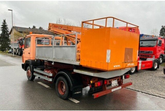 Mercedes-Benz 709 Bucket truck Wumag 14 m - Araç üzerine platform: fotoğraf 3 Mercedes-Benz 709 Bucket truck Wumag 14 m - Araç üzerine platform: fotoğraf 3