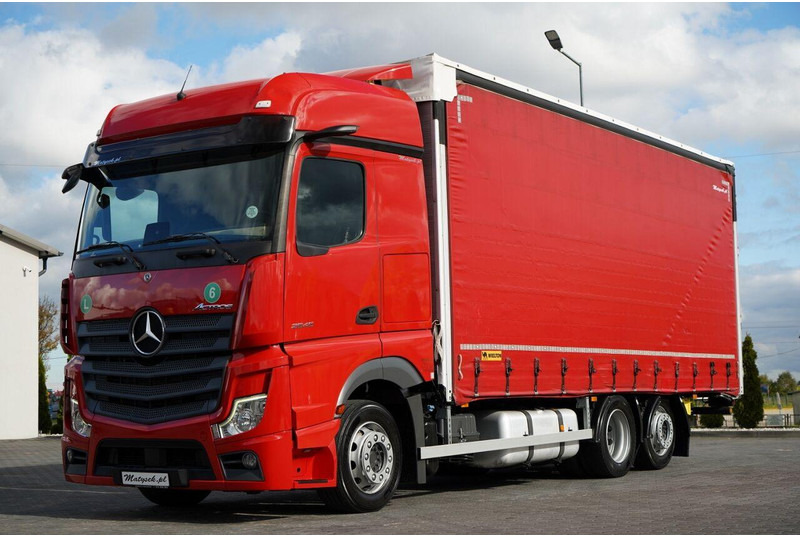 Mercedes-Benz ACTROS 2545 / SOLÓWKA  / 6x2 / OŚ PODNOSZONA / BIG SPACE / WIELT - Tenteli kamyon: fotoğraf 1 Mercedes-Benz ACTROS 2545 / SOLÓWKA  / 6x2 / OŚ PODNOSZONA / BIG SPACE / WIELT - Tenteli kamyon: fotoğraf 1