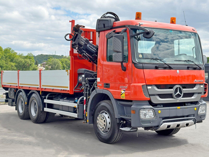 Mercedes-Benz ACTROS 2636 *HIAB 122 BS-2 HIDUO + FUNK/6x4 * TOP - Sal/ Açık kasa kamyon, Vinçli kamyon: fotoğraf 4 Mercedes-Benz ACTROS 2636 *HIAB 122 BS-2 HIDUO + FUNK/6x4 * TOP - Sal/ Açık kasa kamyon, Vinçli kamyon: fotoğraf 4