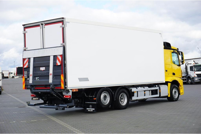 Mercedes-Benz ACTROS / 2853 / ACC / E 6 / MP 5 / CHŁODNIA + WINDA / 18 PALET / - Refrijeratör kamyon: fotoğraf 5 Mercedes-Benz ACTROS / 2853 / ACC / E 6 / MP 5 / CHŁODNIA + WINDA / 18 PALET / - Refrijeratör kamyon: fotoğraf 5