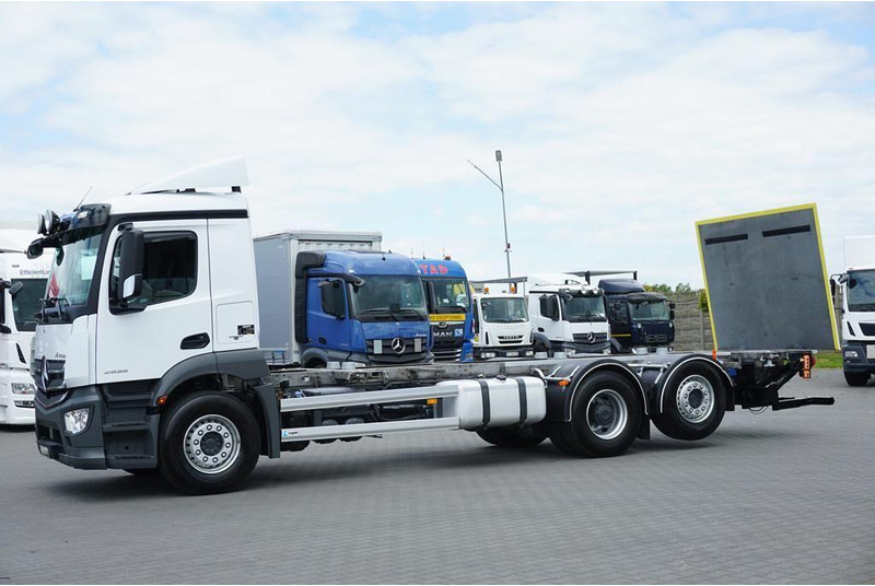 Mercedes-Benz ANTOS / 2535 / ACC / E 6 / BDF + WINDA / 7.15 , 7.45, 7.82 M / O - Konteynır taşıyıcı/ Yedek karoser kamyon: fotoğraf 3 Mercedes-Benz ANTOS / 2535 / ACC / E 6 / BDF + WINDA / 7.15 , 7.45, 7.82 M / O - Konteynır taşıyıcı/ Yedek karoser kamyon: fotoğraf 3