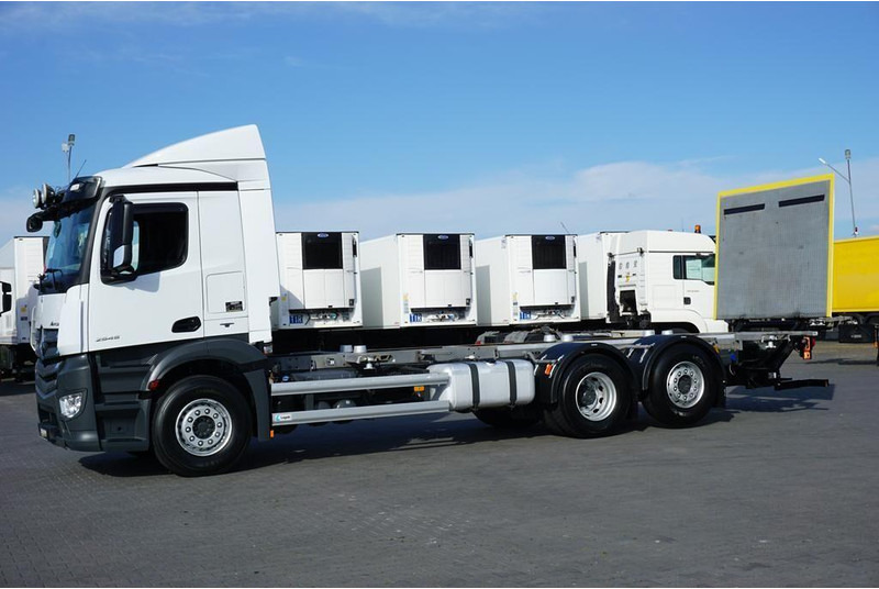 Mercedes-Benz ANTOS / 2545 / ACC / E 6 / BDF + WINDA / 7.15 , 7.45, 7.82 M / O - Şasi kamyon: fotoğraf 3 Mercedes-Benz ANTOS / 2545 / ACC / E 6 / BDF + WINDA / 7.15 , 7.45, 7.82 M / O - Şasi kamyon: fotoğraf 3